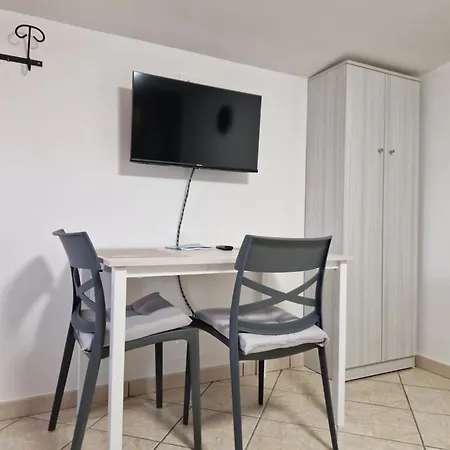 Apartman Monolocale Ca' Silvana